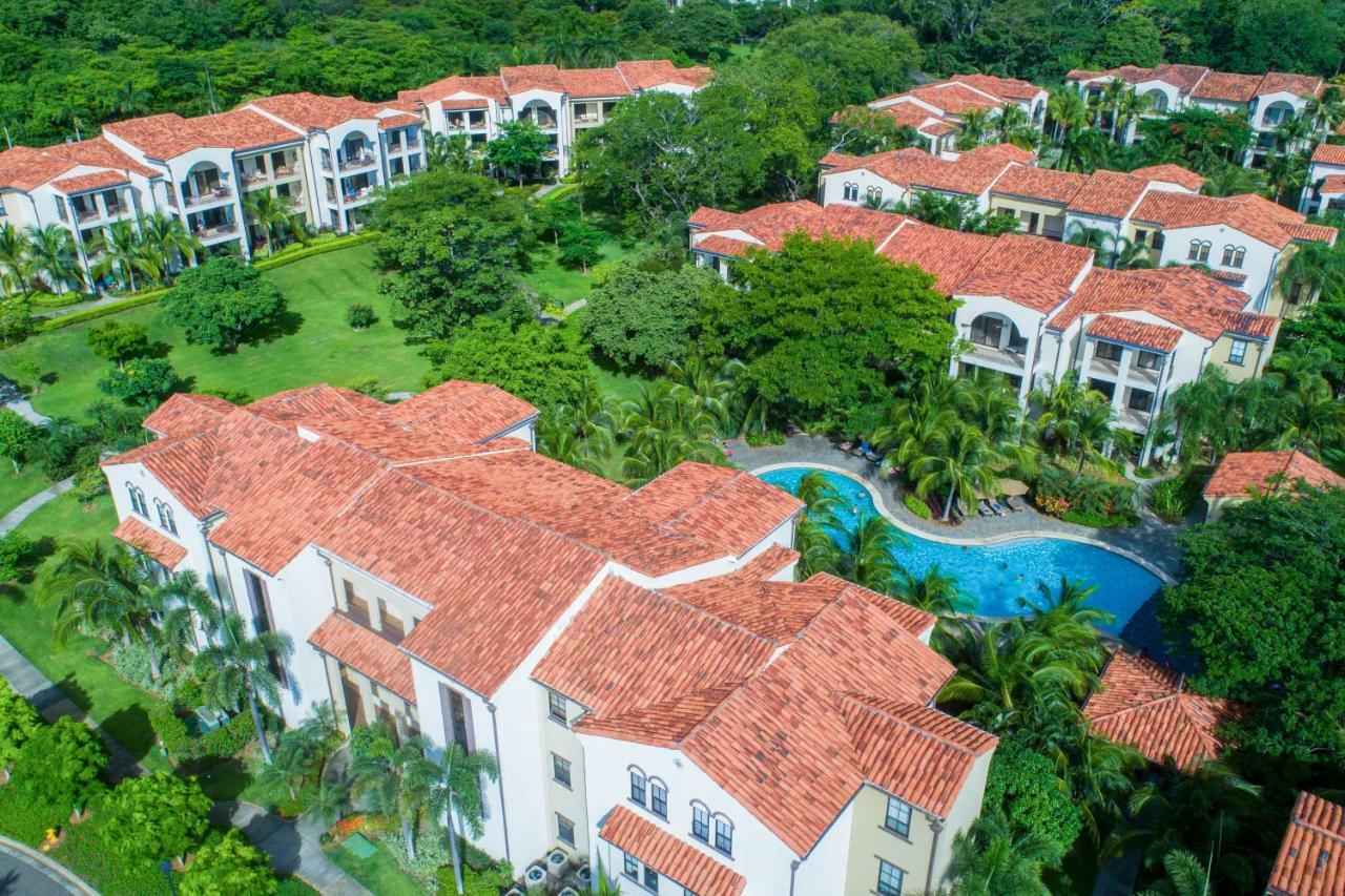 Coco Breeze Private Residence Bagian luar foto